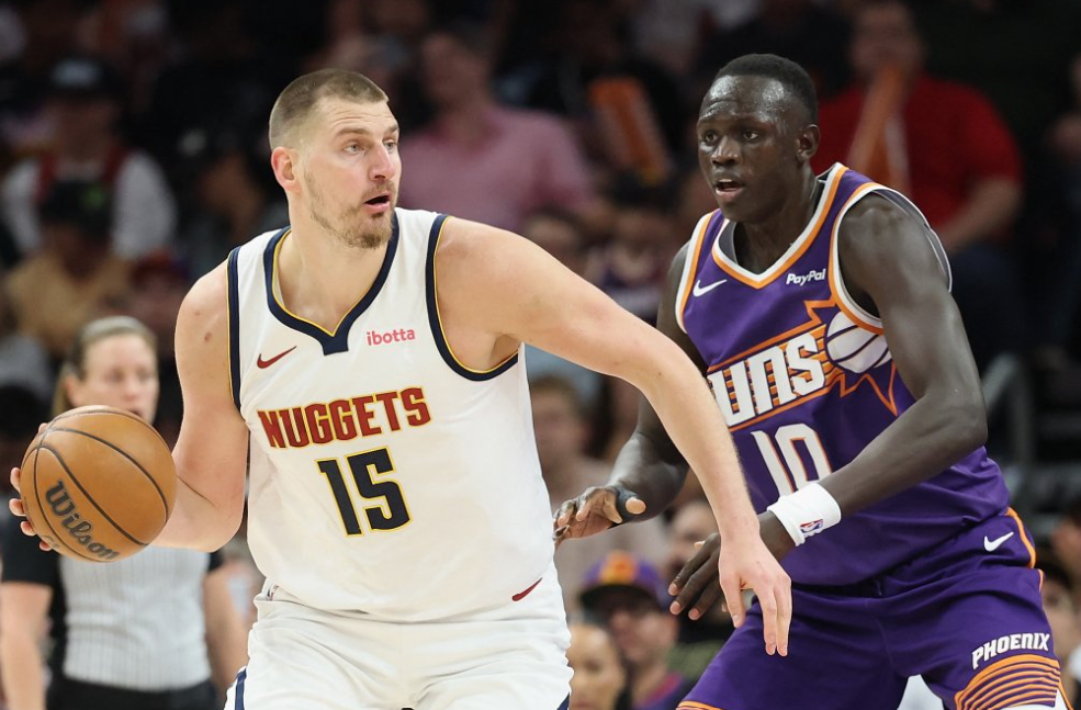 Jokic Lifts Nuggets Past Suns in Thrilling Finish