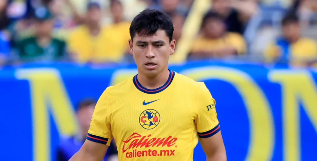 Club América and Cruz Azul Draw 1-1 in Emotional Return to Estadio Azteca